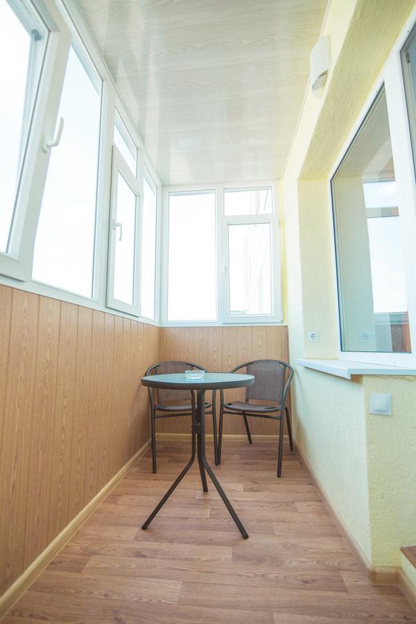 Vip Apartmen Leilighet Sumy Eksteriør bilde
